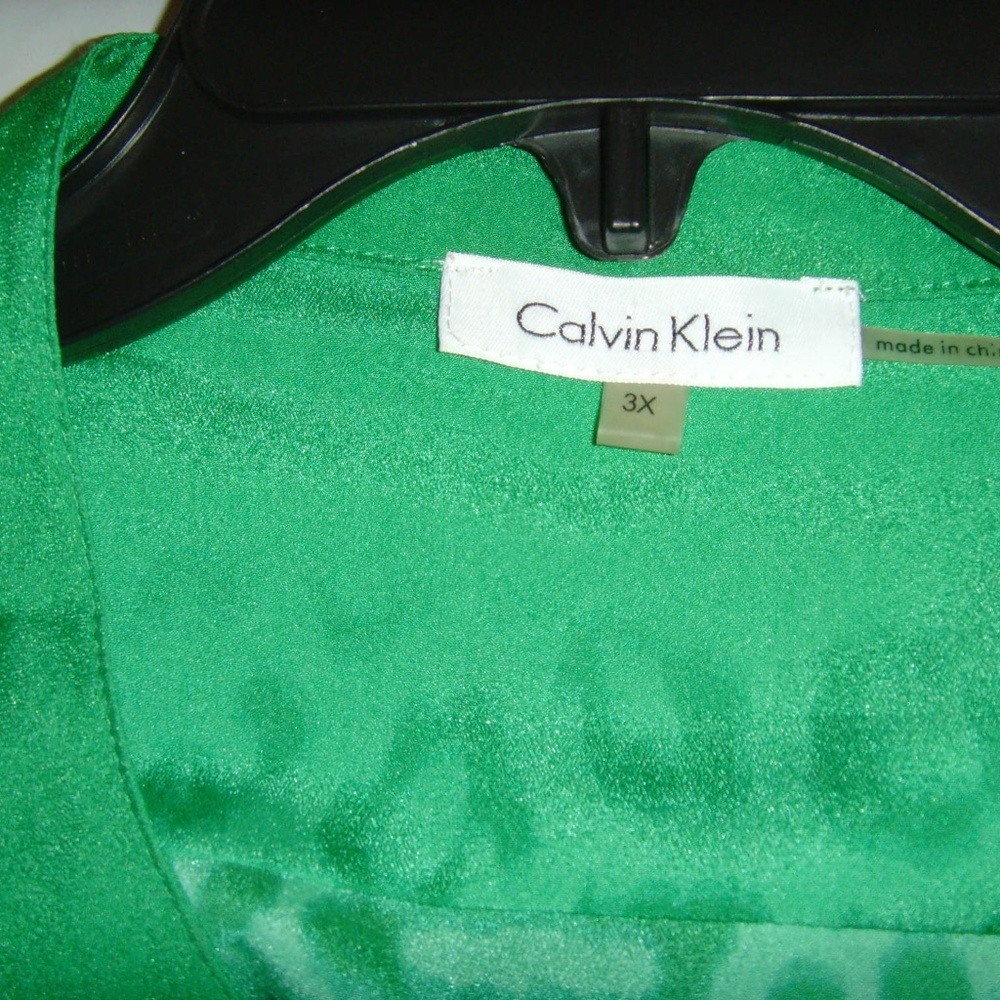 CALVIN Klein Relaxed Fit Tunic Style Leopard Print Blouse (Green) 3X - Picture 5 of 7